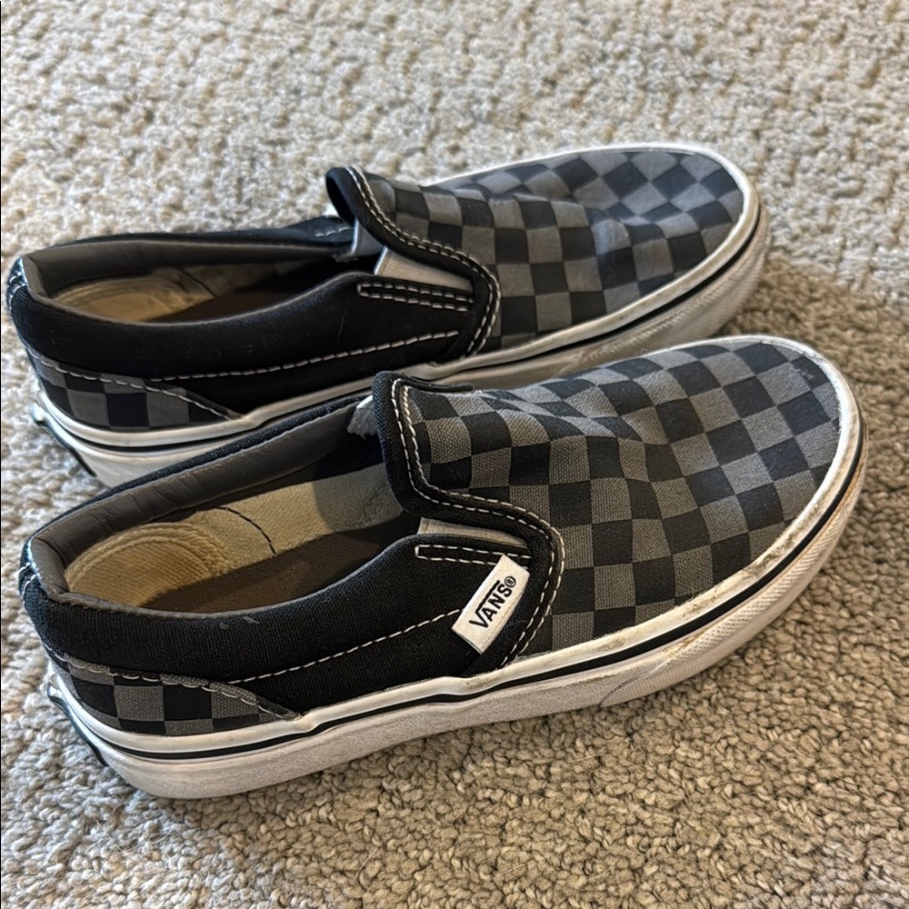 Vans Kids Checkerboard Slip-On Sneakers in Black and Gray